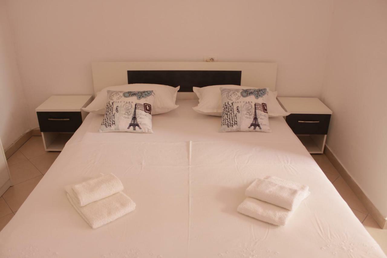 Adria Apartments Stobreč Eksteriør billede