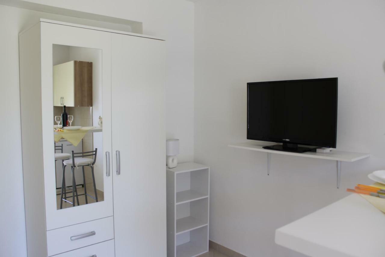 Adria Apartments Stobreč Eksteriør billede
