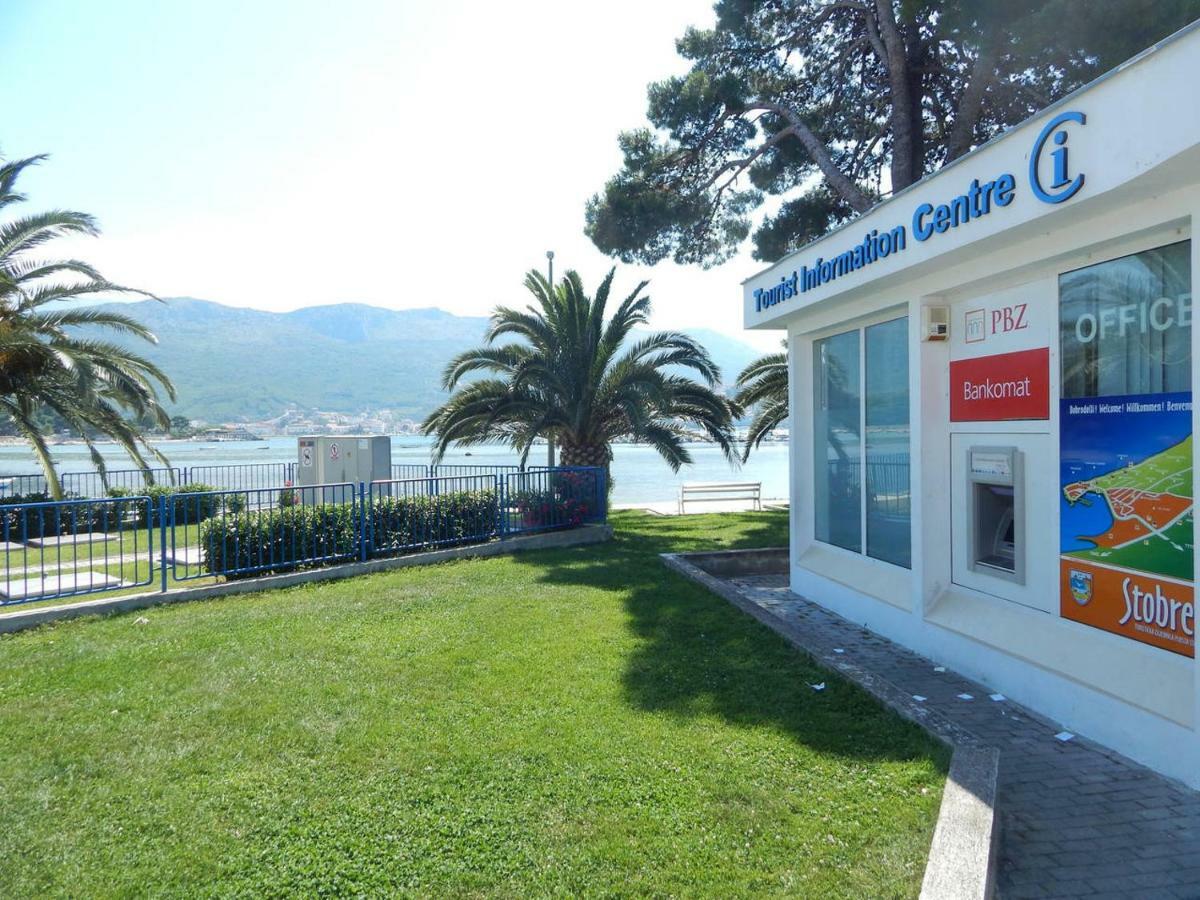 Adria Apartments Stobreč Eksteriør billede